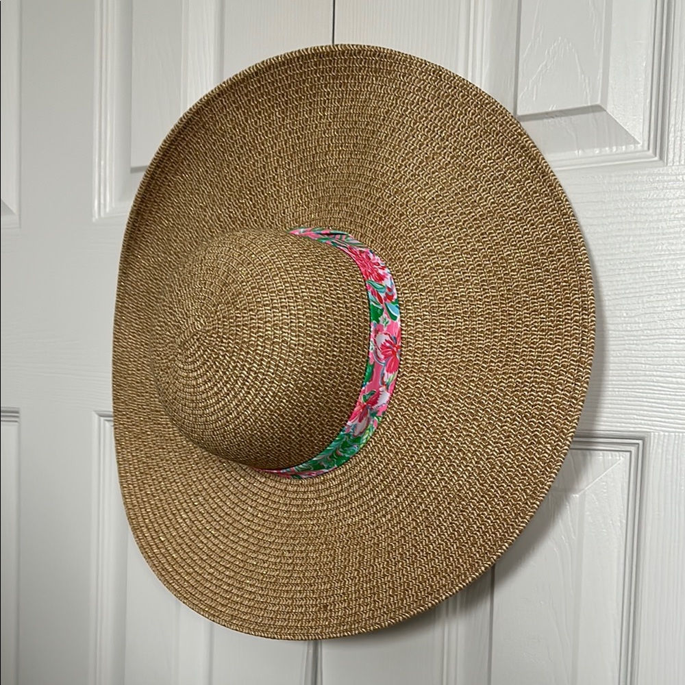 NWT Lilly Pulitzer Stylish Tan Sun Hat with Floral Band